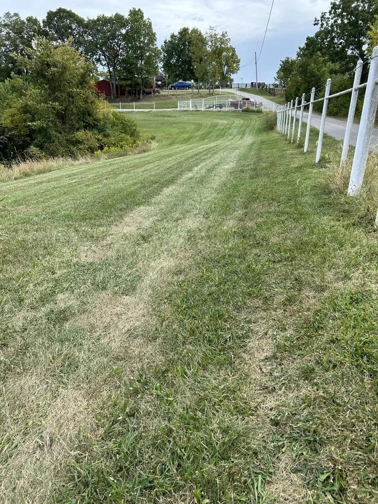 Local garden landscaping experts serving Butler, KY - Adrian Yorks Mowing and Pressure Washing