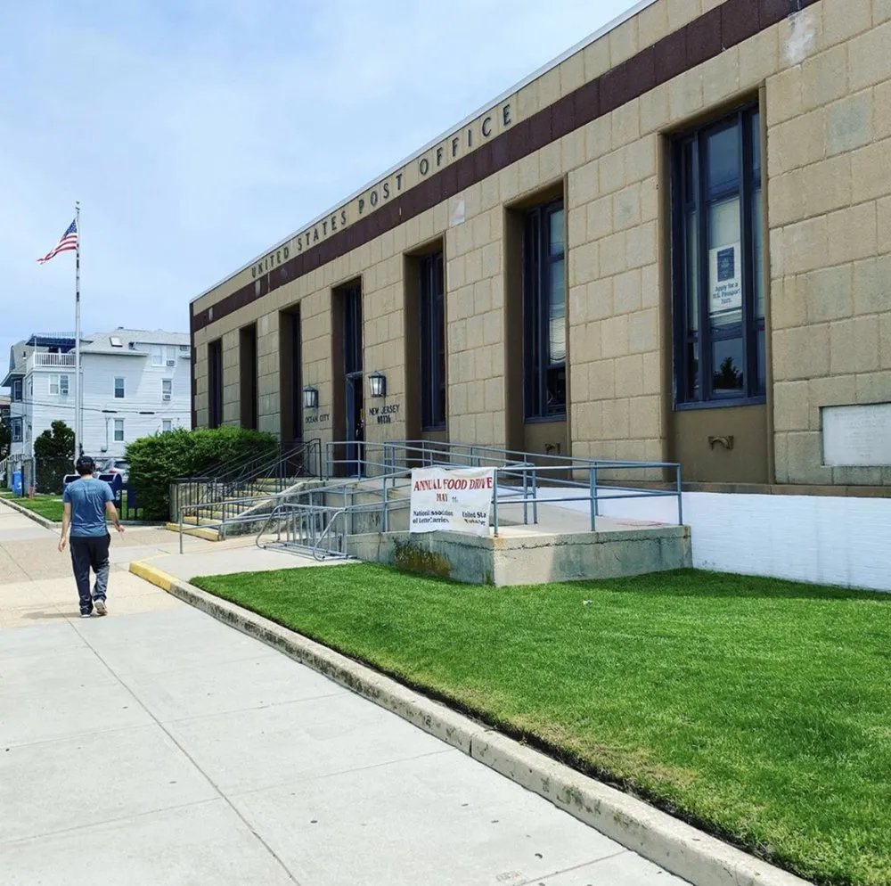 Expert lawn mowing service for residential properties across Egg Harbor Township, NJ - Adriano's Lawn Care