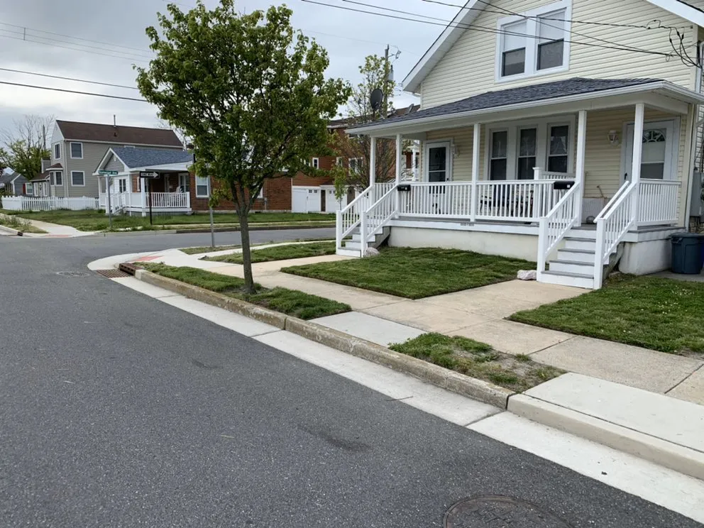 Reliable lawn care service for homes in Egg Harbor Township, NJ by Adriano's Lawn Care