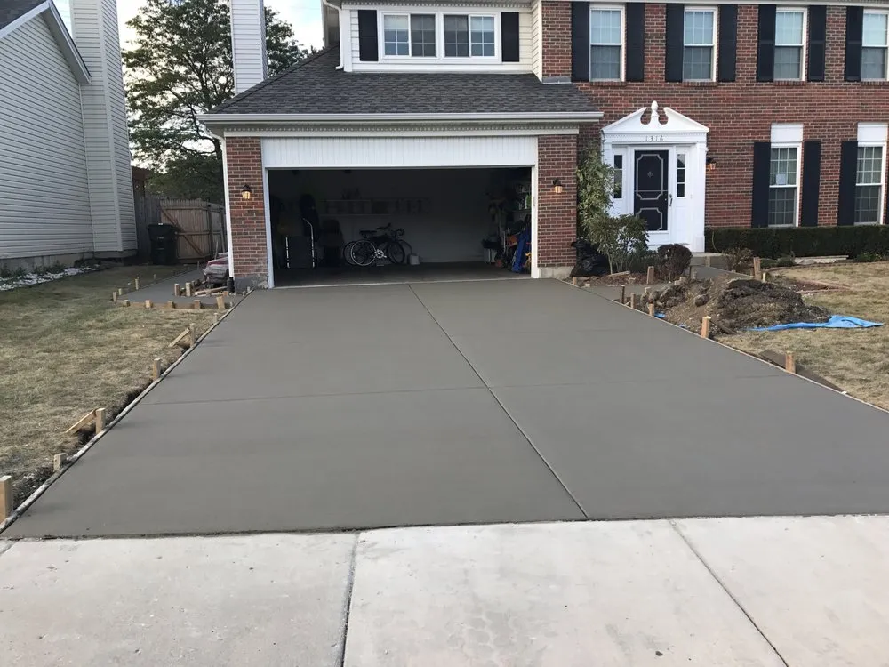 Professional lawn mowing service with custom design across Mundelein, IL - Adrian's Landscape