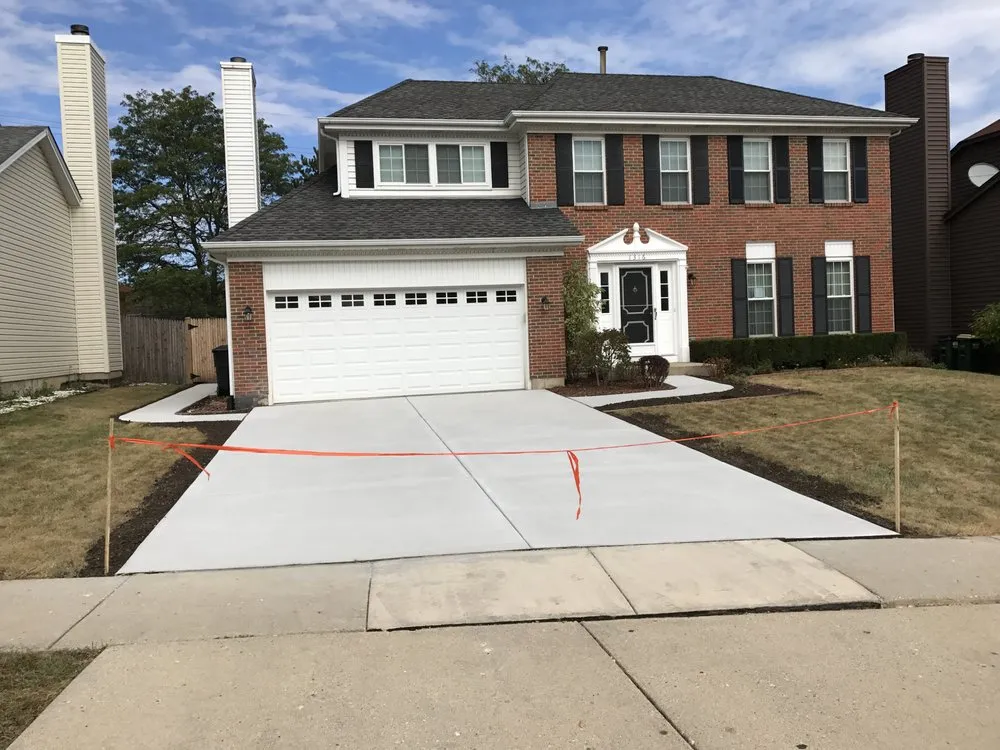 Custom yard cleanup service in Mundelein, IL - Adrian's Landscape