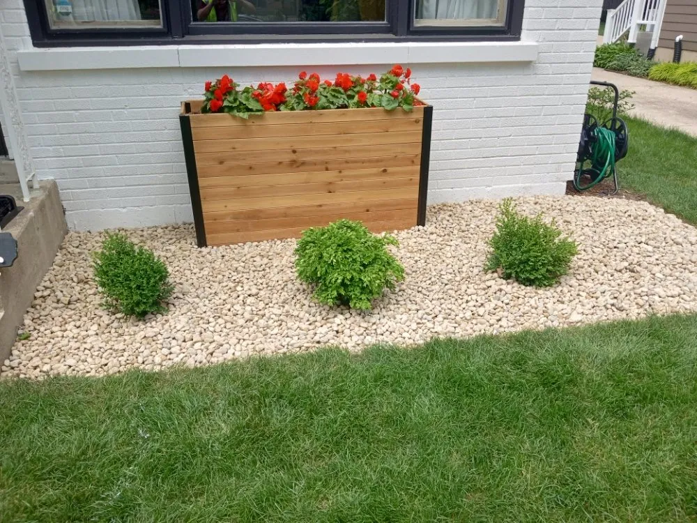 Reliable outdoor landscaping in Glen Ellyn, IL - Adrian's Landscaping