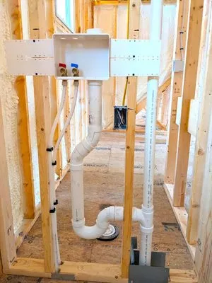 Adroitman lawn and home care Logo