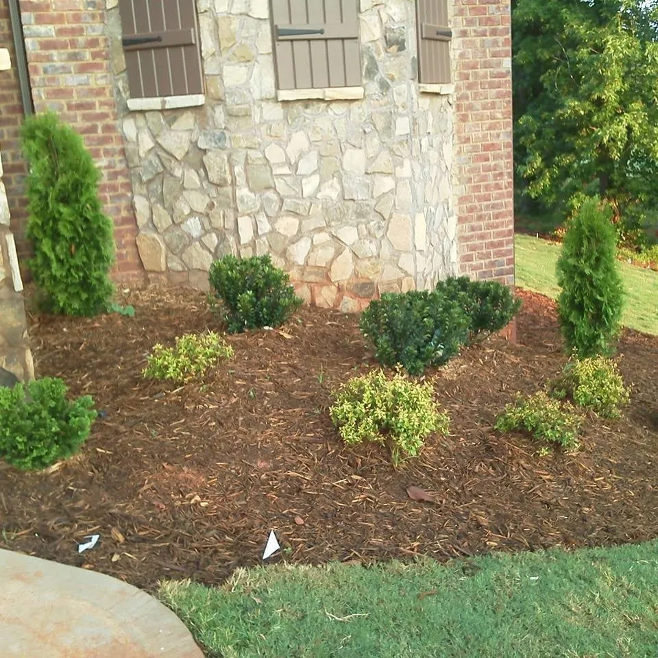 Reliable garden landscaping in Lyman, SC by Advance Lawn & Landscape