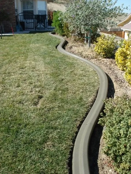 Local landscape installation experts serving Bakersfield, CA - Advanced Curbing