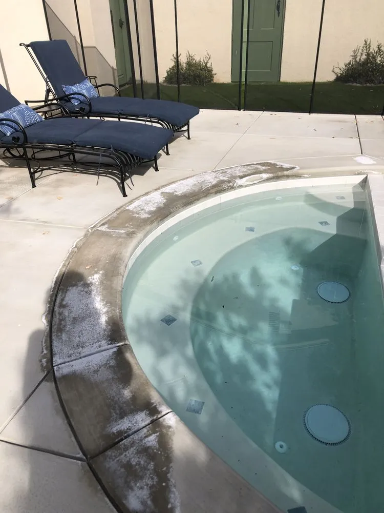 Reliable lawn care service in Bakersfield, CA - Advanced Curbing