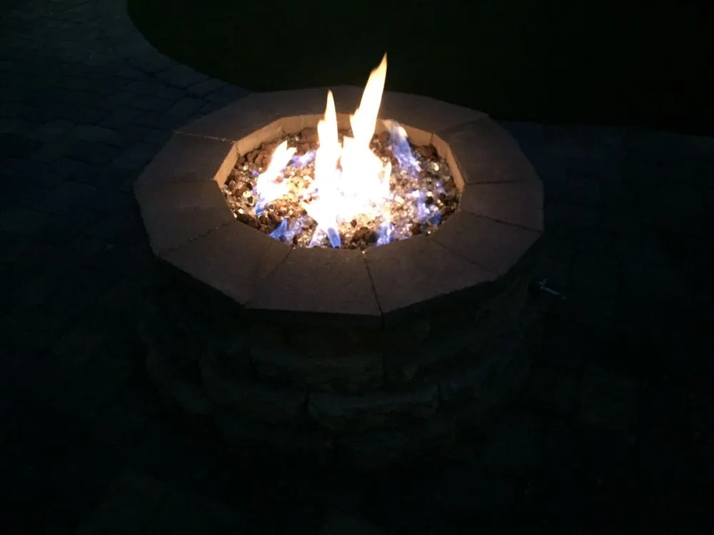 Affordable lawn care service experts serving Las Vegas, NV - Advanced Gardening Service