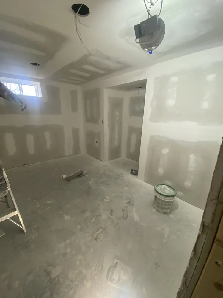 Expert lawn care service for year-round maintenance across Kearny, NJ - Advanced General Contractor