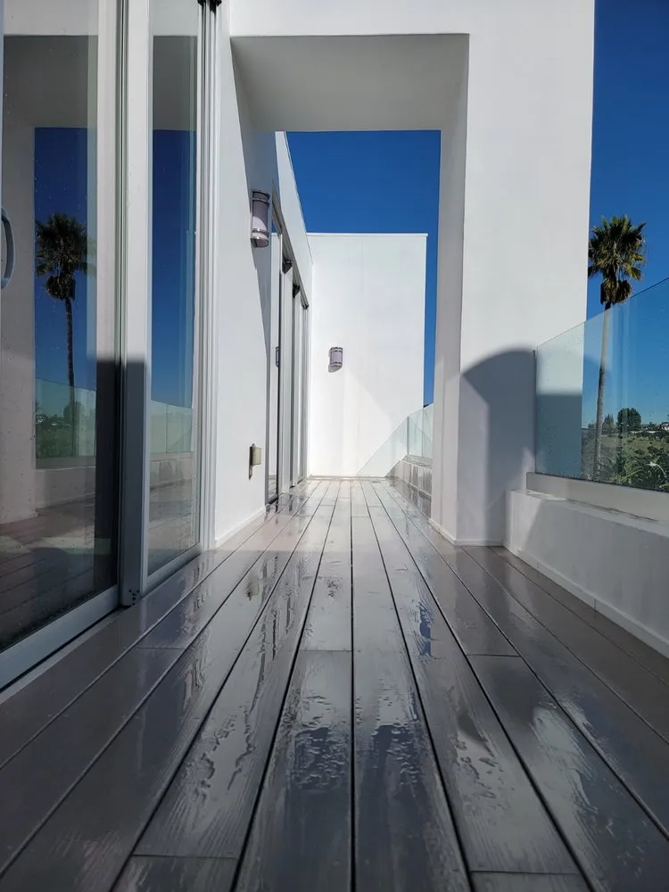 Professional yard cleanup service in Cerritos, CA - Advanced Home Solutions