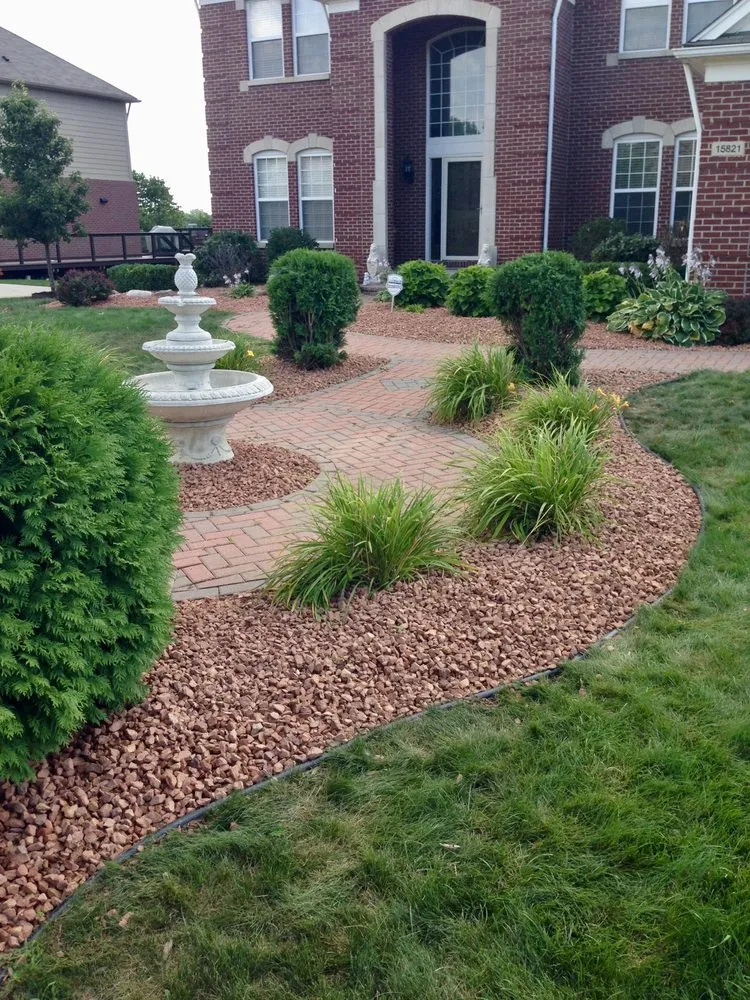 Professional yard cleanup service in Ann Arbor, MI - Advanced Landscaping