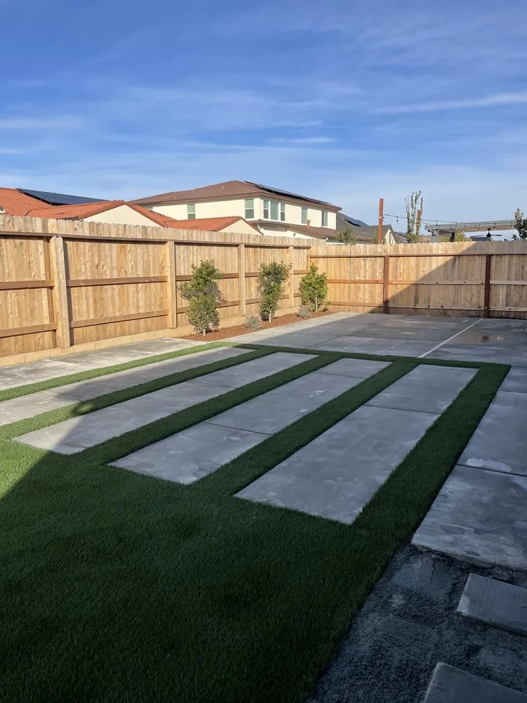 Local lawn care service experts serving Fresno, CA - Advanced Landscaping