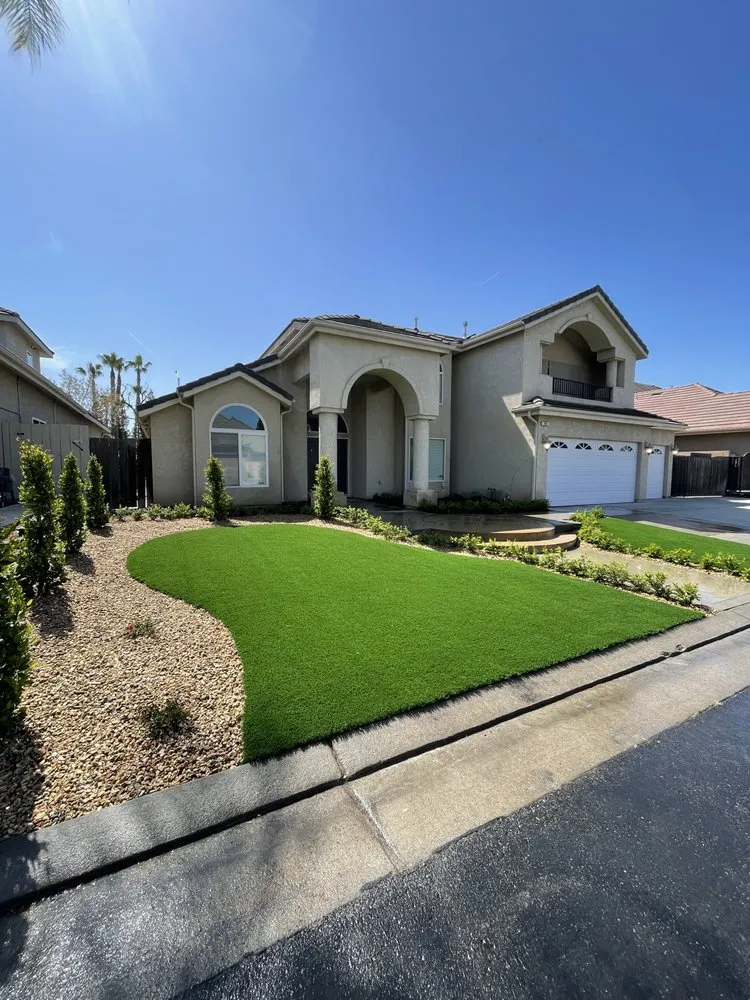 Top-rated garden landscaping in Fresno, CA by Advanced Landscaping