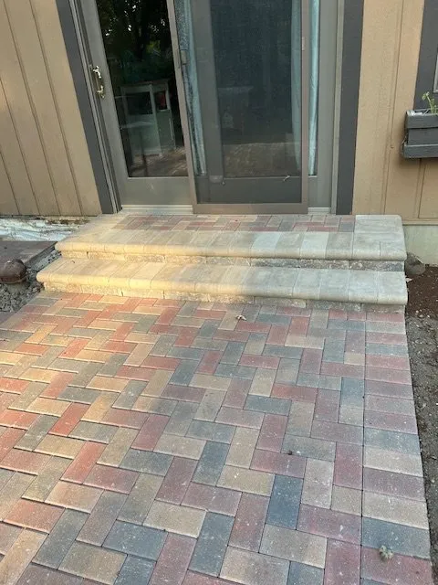 Top-rated residential landscaping near you in Round Lake, IL by Advanced Landscaping