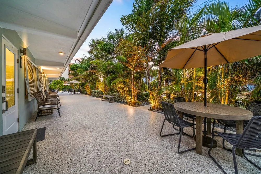 Top-rated lawn mowing service for beautiful yards in Melbourne, FL by Advanced Lawn & Landscaping