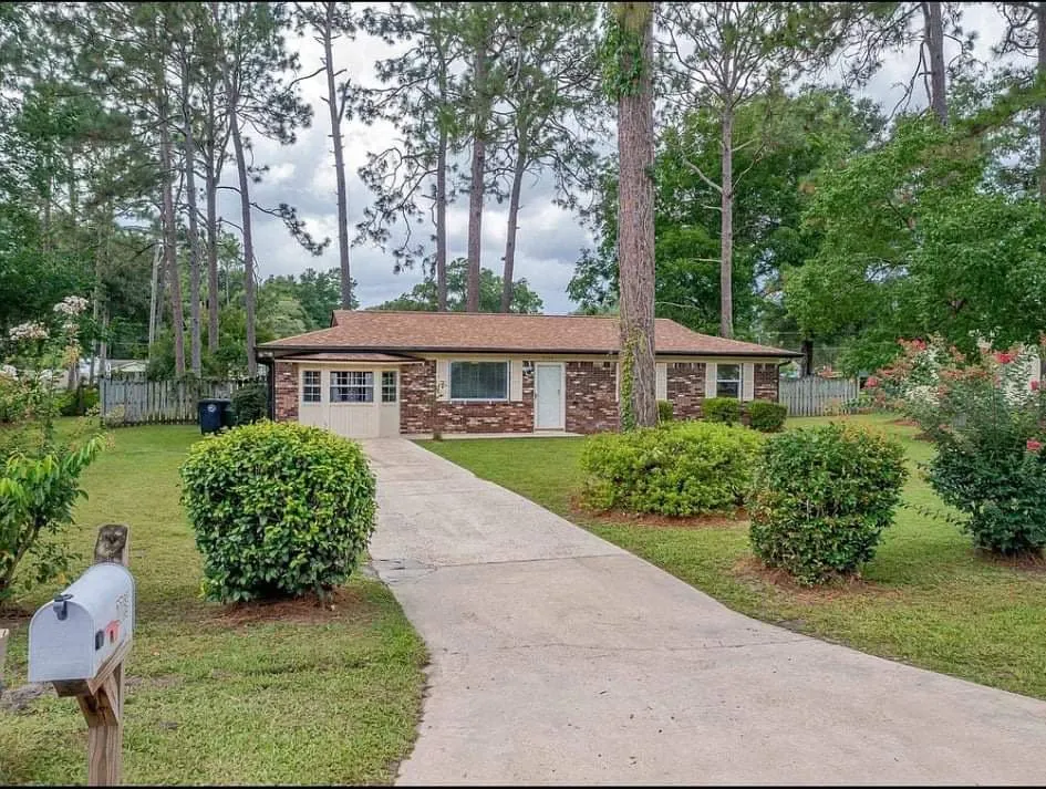 Reliable lawn mowing service experts serving Amity, OR - Advanced Lawn Care