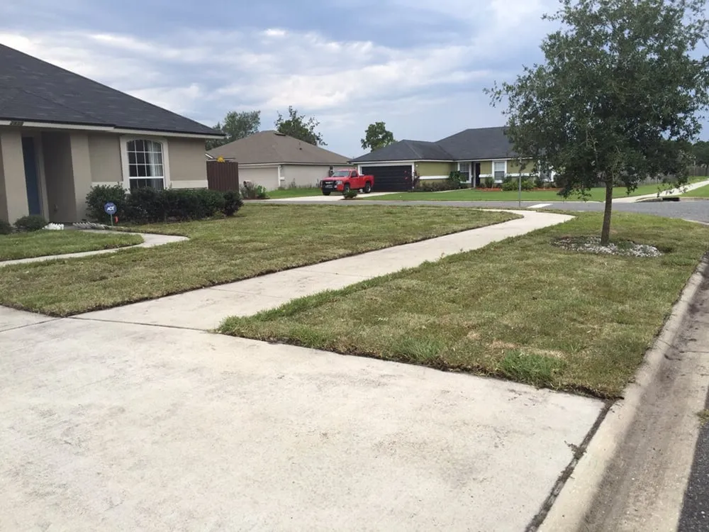 Reliable garden landscaping in Fleming Island, FL by Advanced Lawn Technology