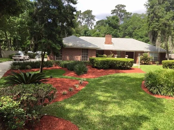 Local lawn mowing service in Fleming Island, FL - Advanced Lawn Technology