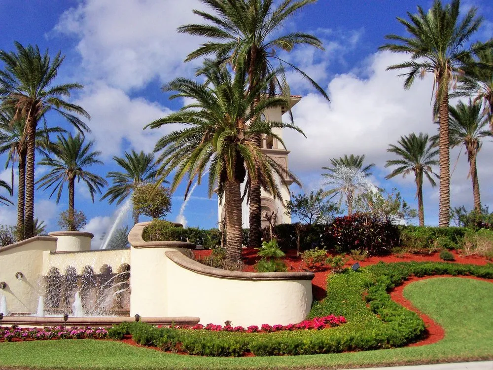 Custom garden landscaping near you in Boynton Beach, FL by Advanced Mulch