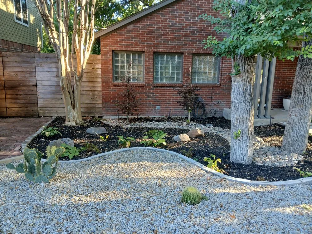 Top-rated yard cleanup service experts serving Crandall, TX - Advanced Remodeling and Landscaping