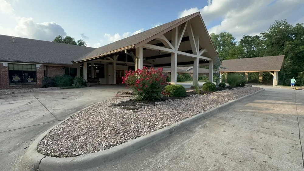 Local lawn mowing service experts serving Stillwater, OK - Advanced Turf Services