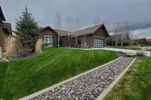 Affordable yard maintenance for residential properties across Bozeman, MT - Advantage Land Care