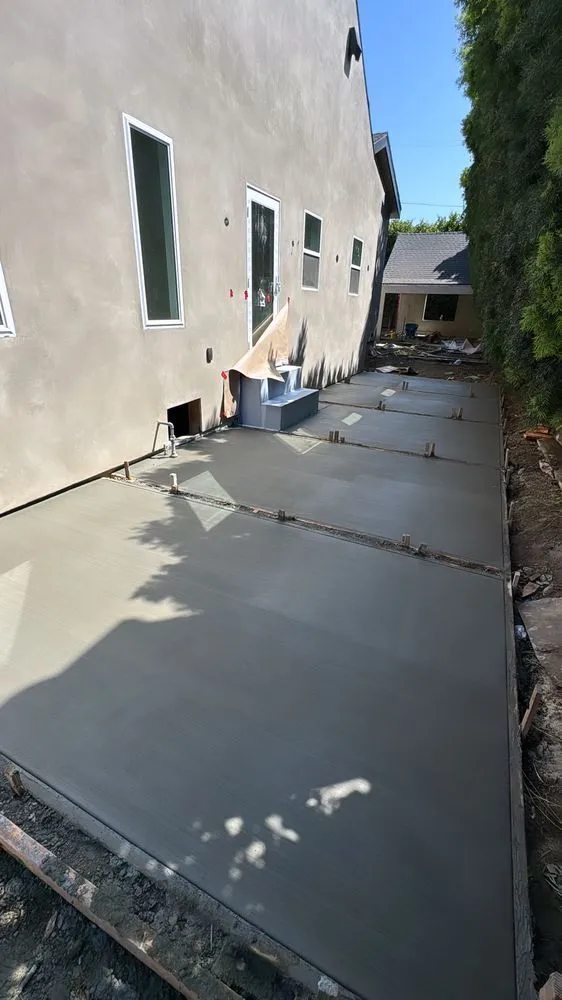 Professional landscape installation experts serving Lancaster, CA - Advantage Landscapes