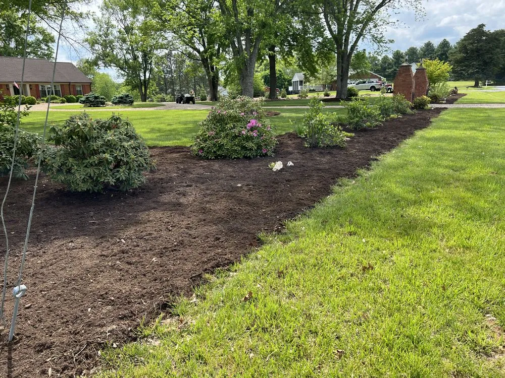 Expert garden landscaping in Lynchburg, VA by Advantage Landscaping