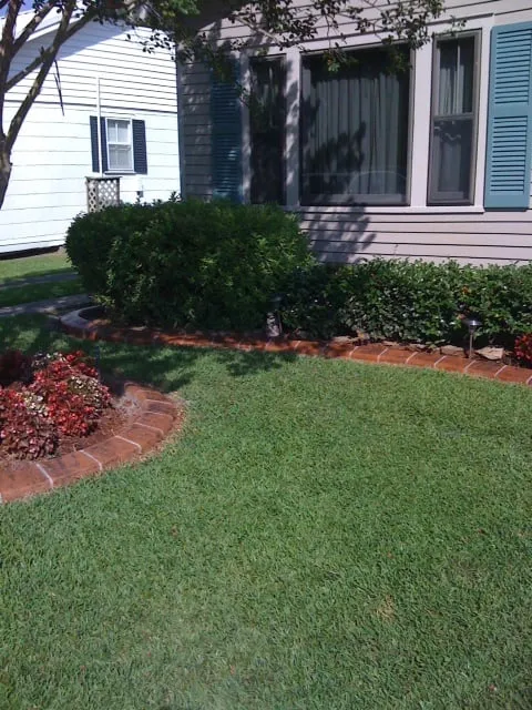 Reliable landscape installation for outdoor upgrades in Lafayette, LA by AdvantEDGE