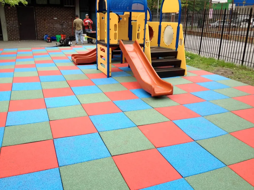 Local yard maintenance experts serving Brookfield, WI - AdventureTurf