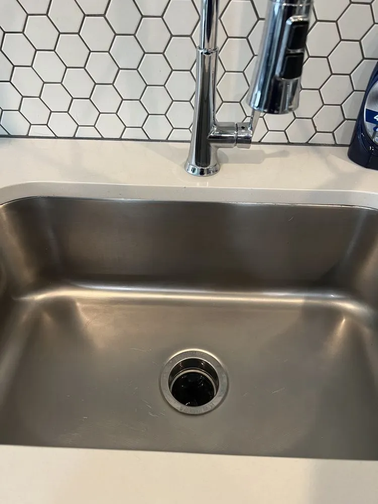 Top-rated residential landscaping for year-round maintenance across Savannah, GA - Adyir Cleaning Solutions