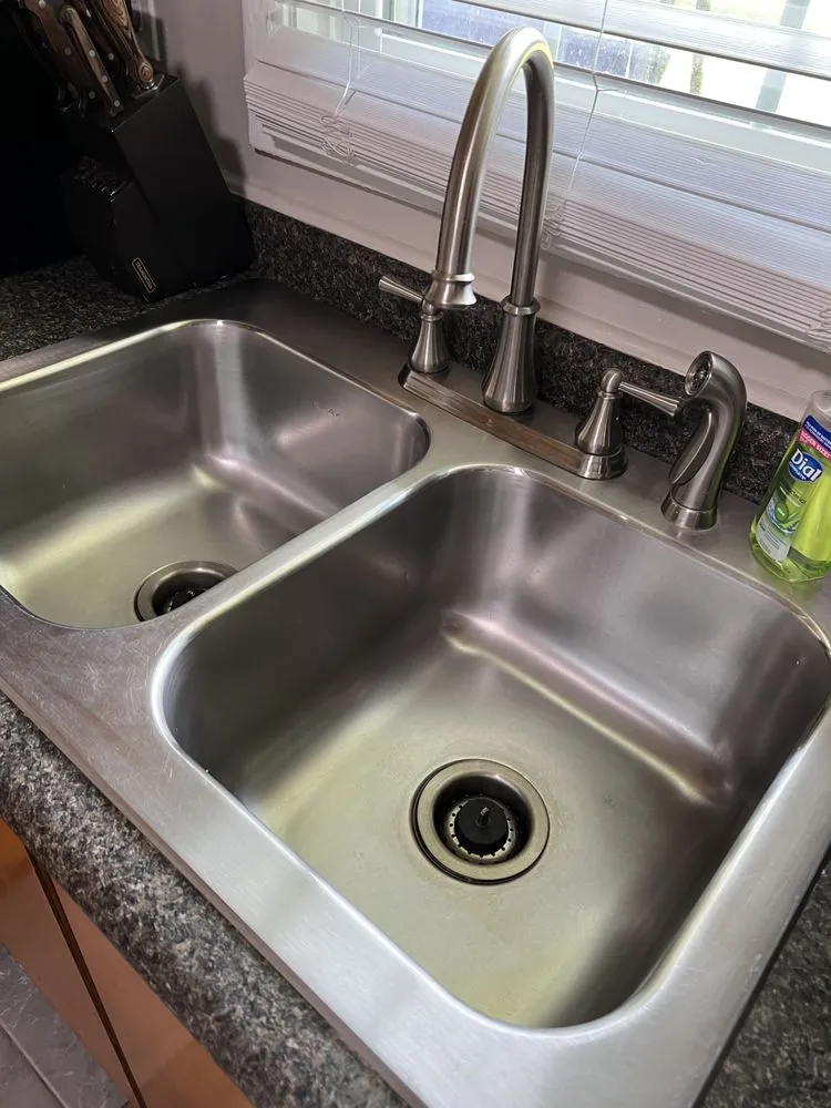 Affordable yard cleanup service for year-round maintenance in Savannah, GA by Adyir Cleaning Solutions