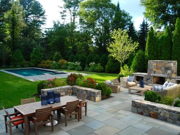 Custom outdoor landscaping near you in Phoenix, MD by A&E Design Landscape Contractors