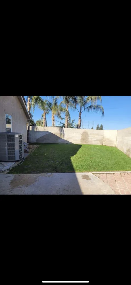 Expert yard maintenance with custom design across Bakersfield, CA - A&E Gardening Service