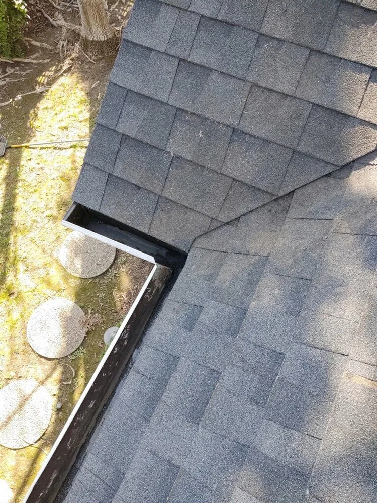 Custom garden landscaping for residential properties in Redding, CA by A&E Landscape and Hauling