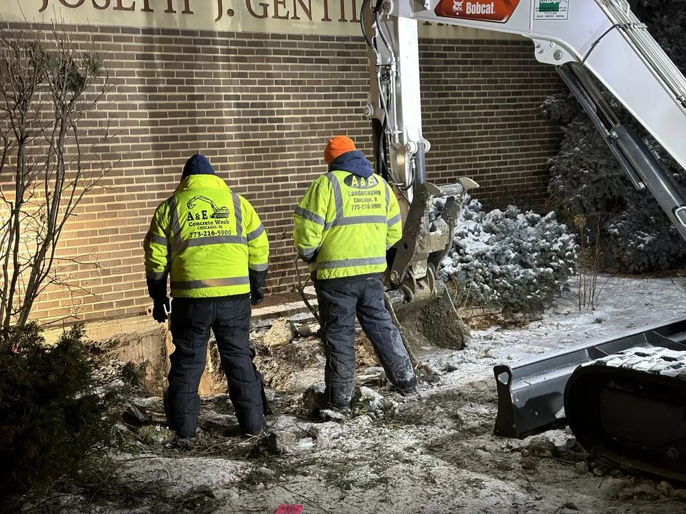 Custom lawn mowing service in Chicago, IL - A&E Landscaping