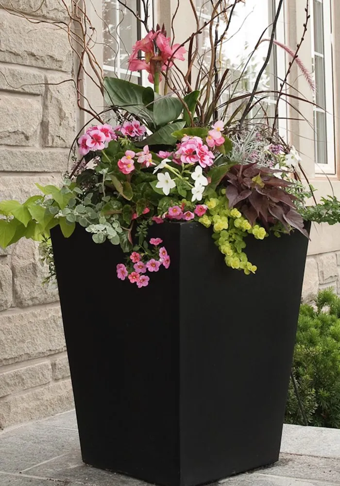 Top-rated garden landscaping experts serving Chicago, IL - A&E Landscaping