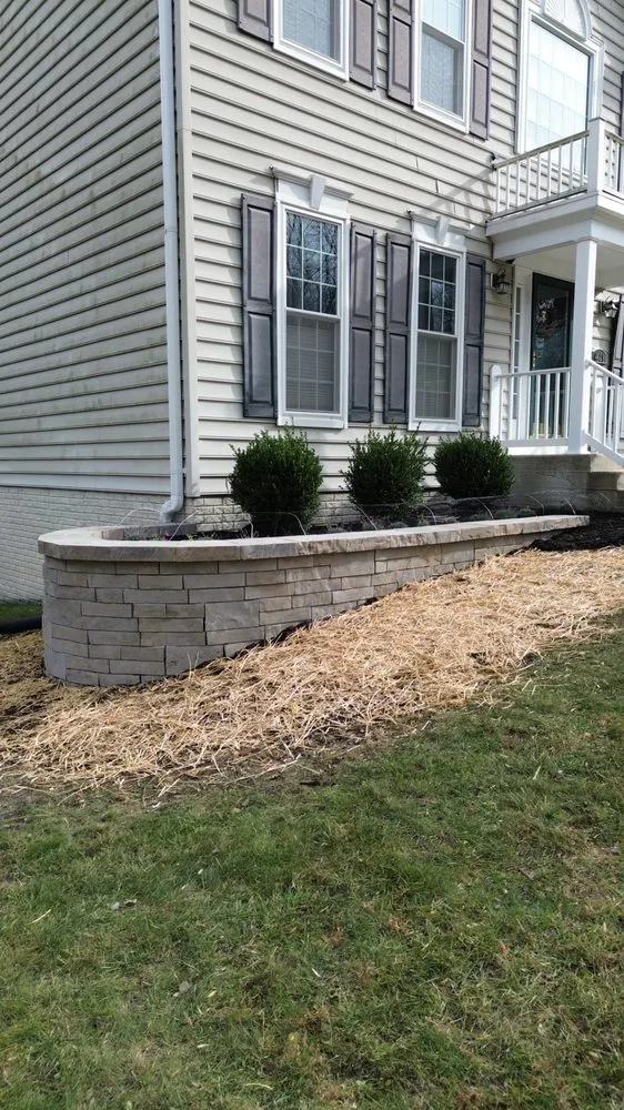 Expert outdoor landscaping experts serving Spencerville, MD - AE Quality Landscaping