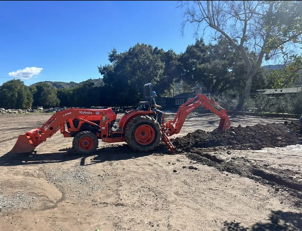 Reliable yard maintenance for residential properties across Oxnard, CA - AEG