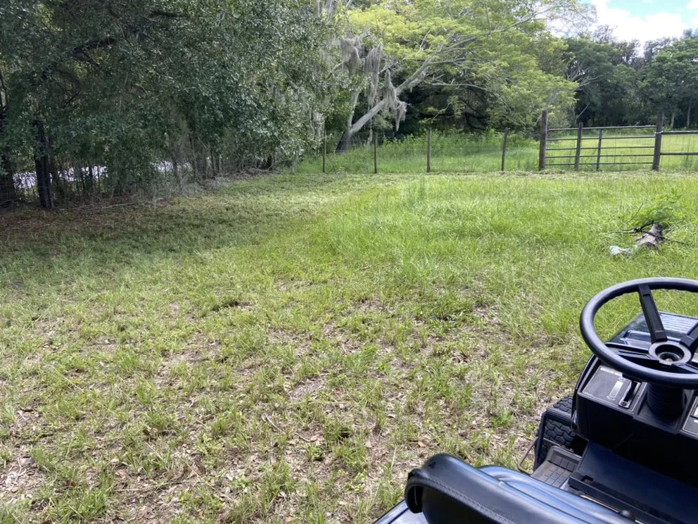 Expert garden landscaping experts serving Wimauma, FL - AER Lawn Maintenance