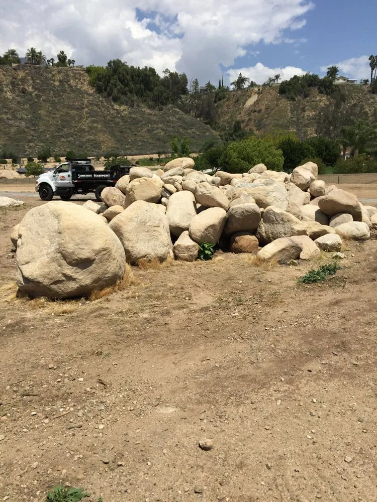 Top-rated garden landscaping in Hemet, CA - AES Got Rocks