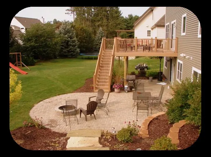 Professional landscaping services for residential properties across Holland, MI - Aesthetic Gardener
