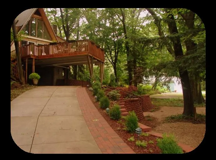 Local landscape design in Holland, MI - Aesthetic Gardener