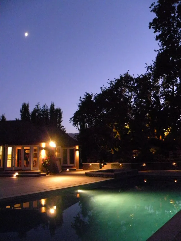 Trusted lawn mowing service experts serving Mountain View, CA - Aesthetic Gardens