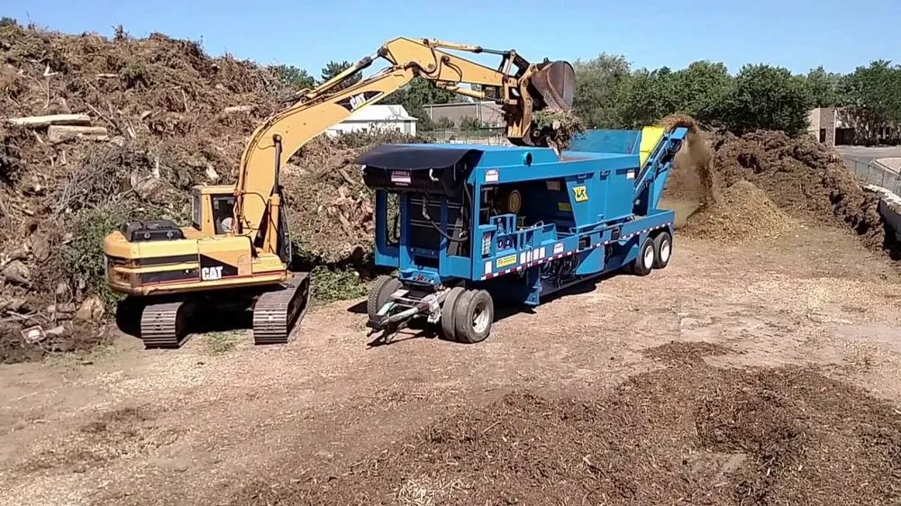 Top-rated lawn mowing service with custom design in Denver, CO by Aesthetic Tree Service & Aesthetic Alternate Recycling