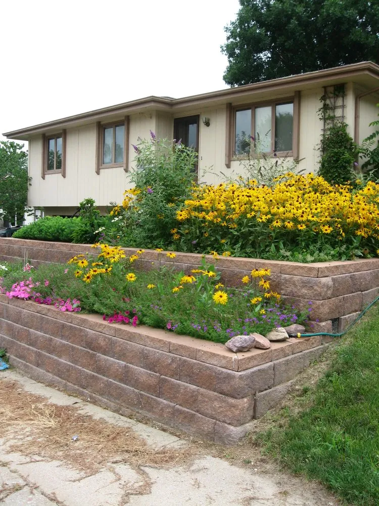 Top-rated yard maintenance for year-round maintenance in Denton, NE by Aesthetics