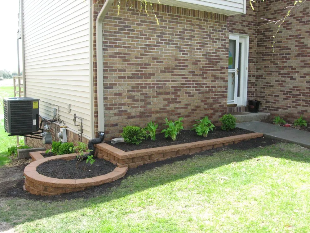 Custom residential landscaping experts serving Denton, NE - Aesthetics