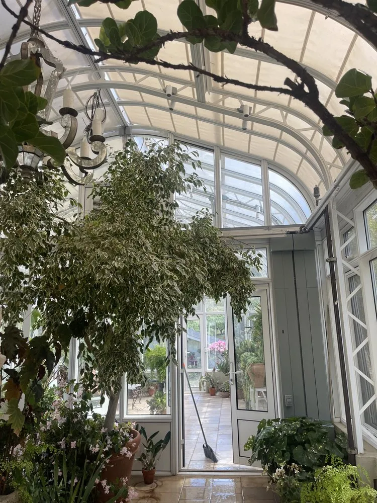 Trusted lawn mowing service in San Rafael, CA - Aff Building Services