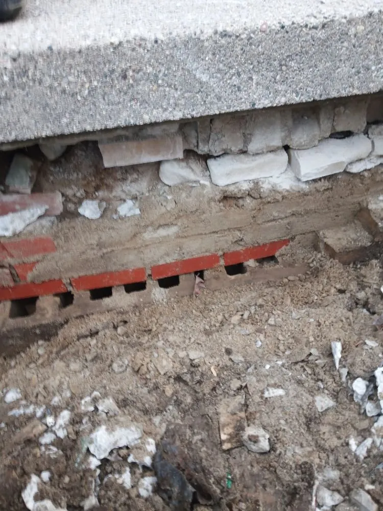 Custom outdoor landscaping in Flint, MI - Affordable Concrete & landscaping solutions