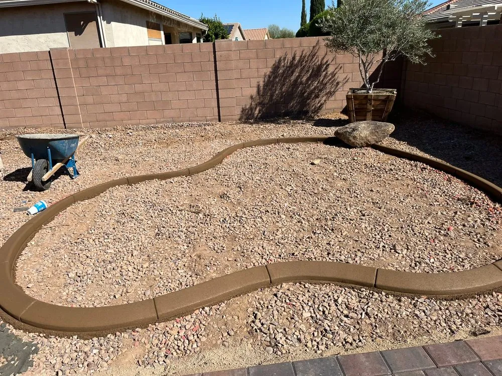 Custom outdoor landscaping in Glendale, AZ - Affordable Curbing