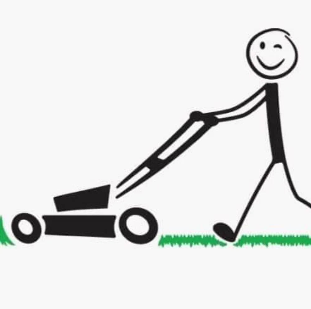 Top-rated yard maintenance experts serving Cedar Rapids, IA - Affordable cut & go pro